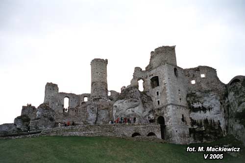 ogrodzieniec_03.jpg