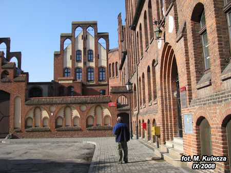 026_IMG_1000x.jpg